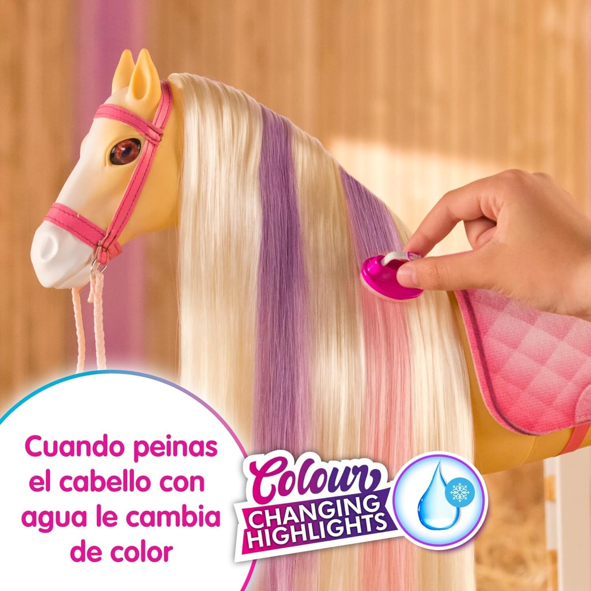 Nancy - Un día con su Caballo, muñeca Fashion articulada y Caballo - 2