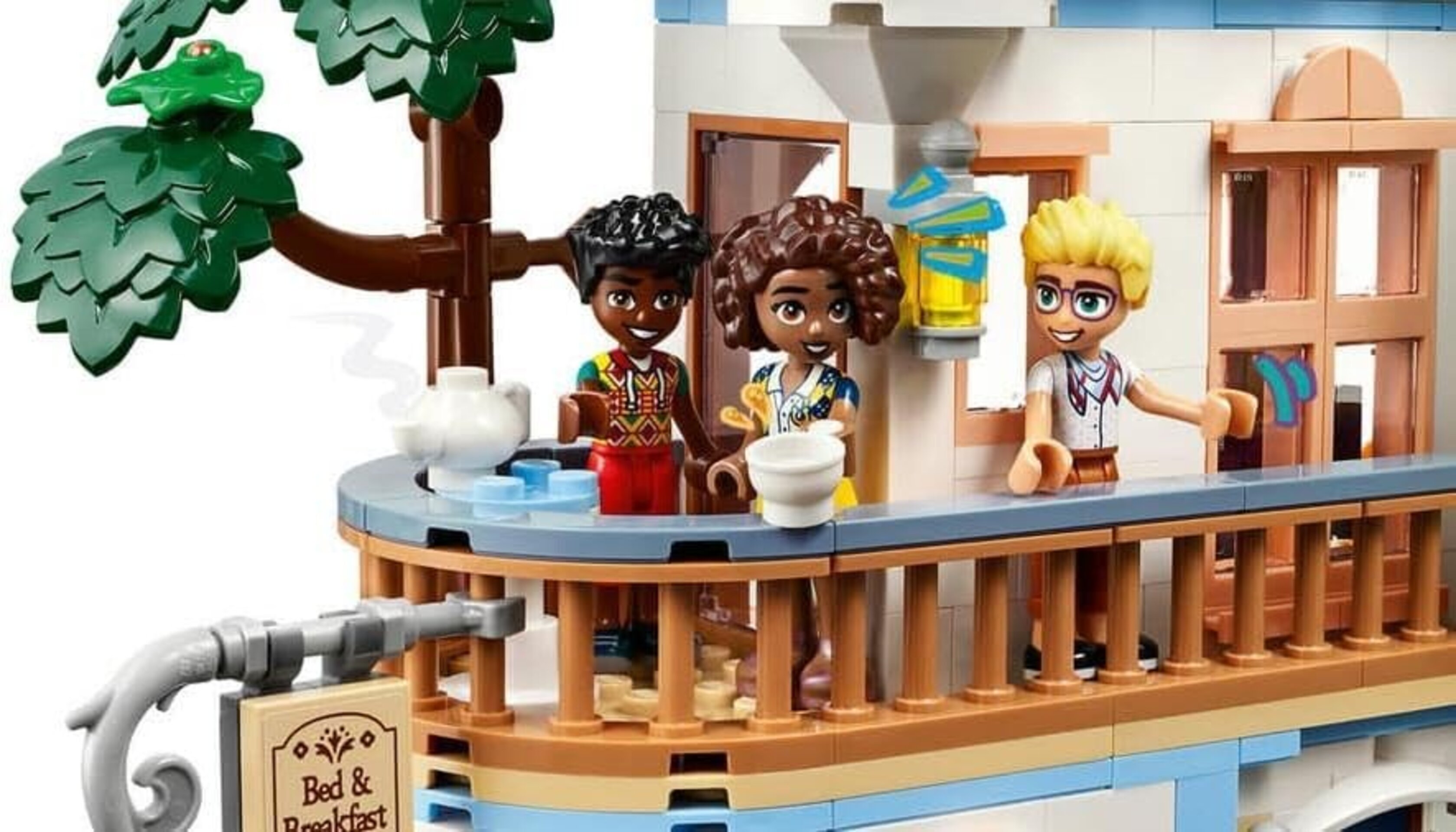 Lego Friends Hostal del Castillo de Juguete, Juego con Hotel y 4 Mini Muñecos, R - 5