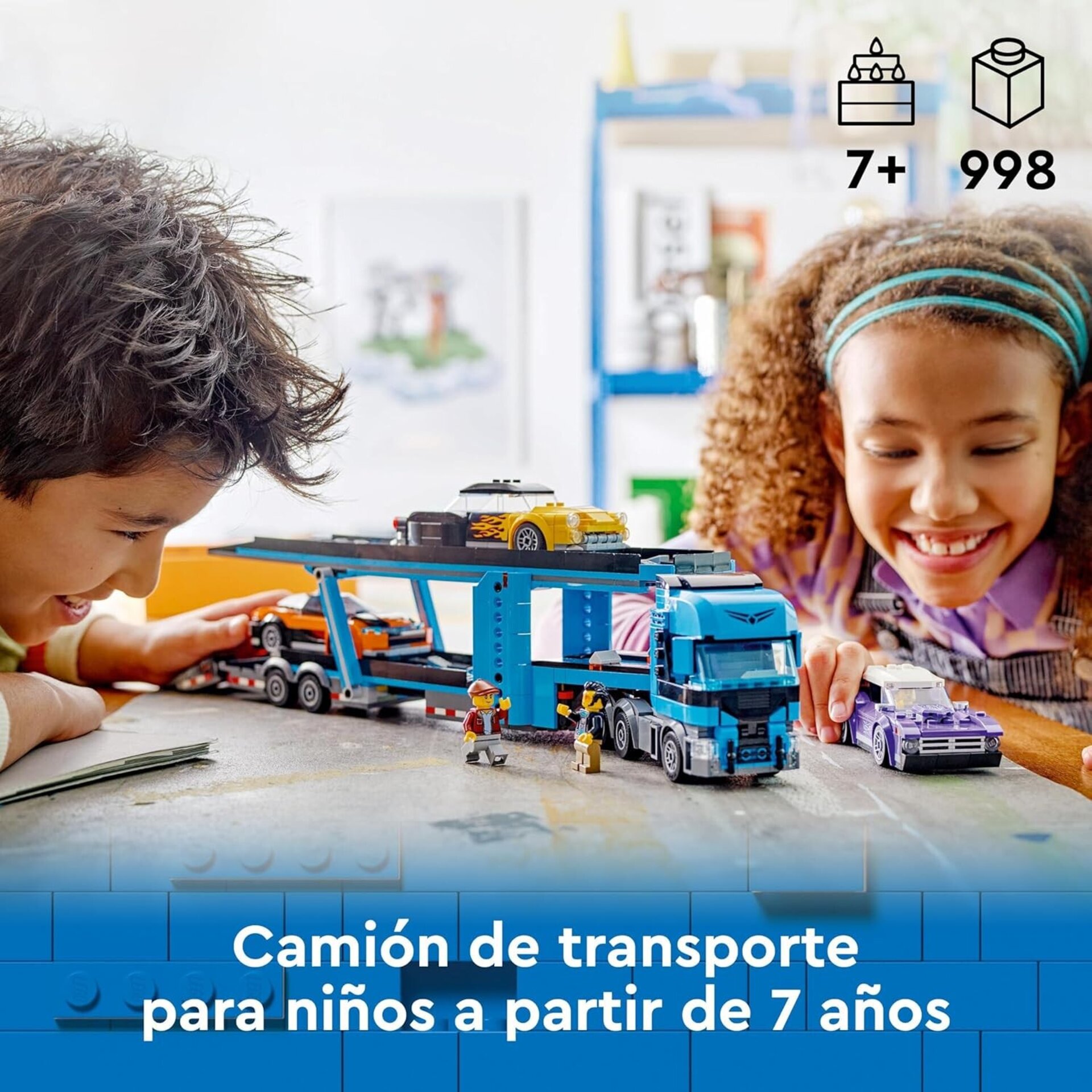 Lego City Camión de Transporte con Deportivos y Remolque, Set con 4 Vehículos y - 3