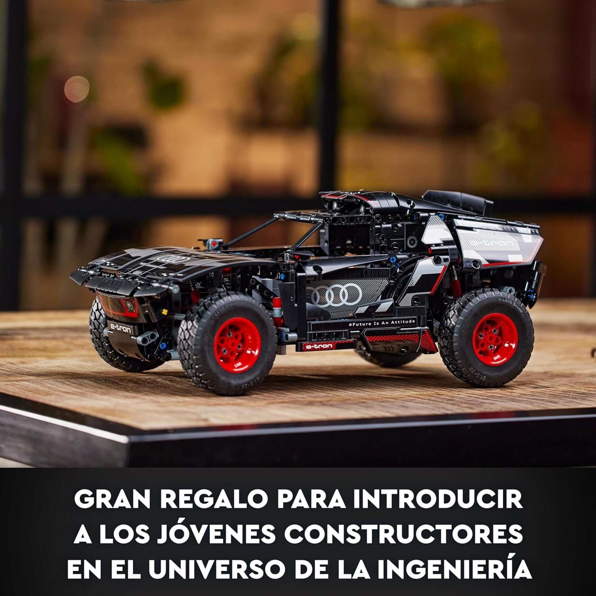 LEGO 42160 Technic Audi RS Q e-Tron Coche de Juguete Teledirigido - 7