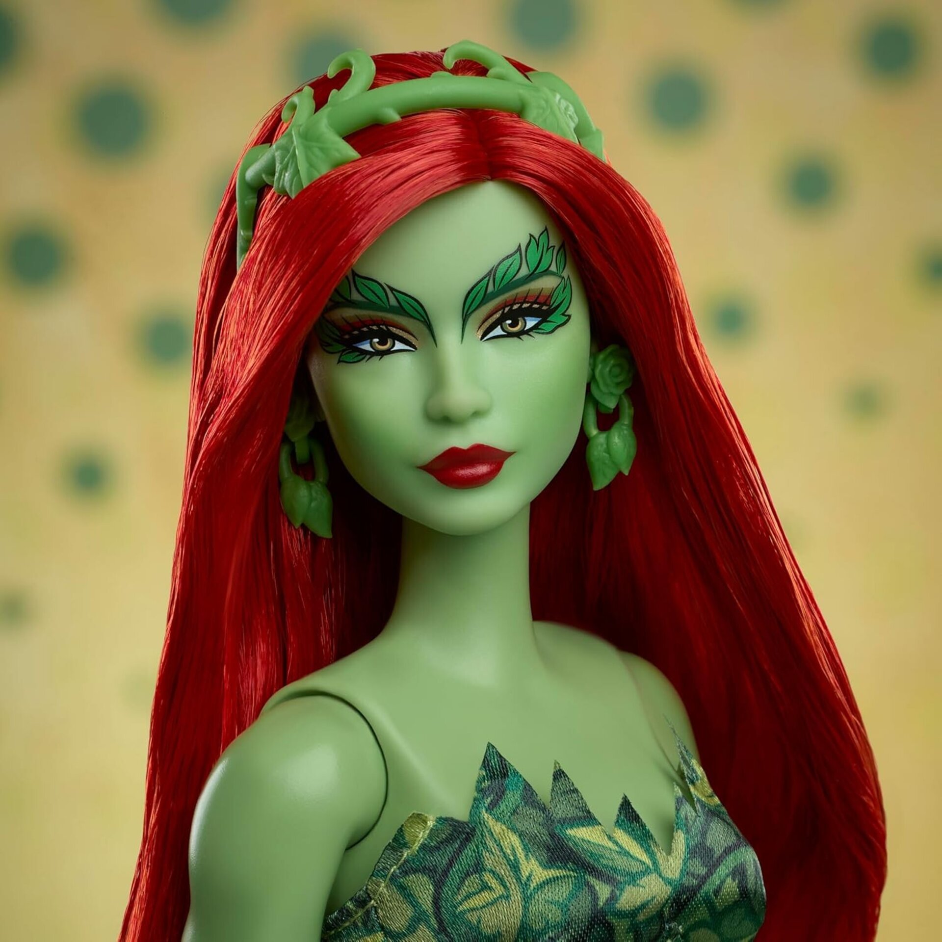 Barbie Signature Batman 85 Aniversario Muñeca Poison Ivy, Inspirada en la pelícu - 2