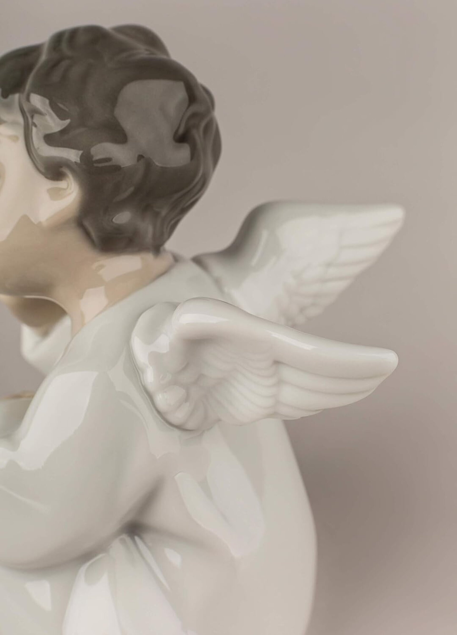 Lladro figurita 4539 Angel Pensando Niño Querubin Coleccionista - 3