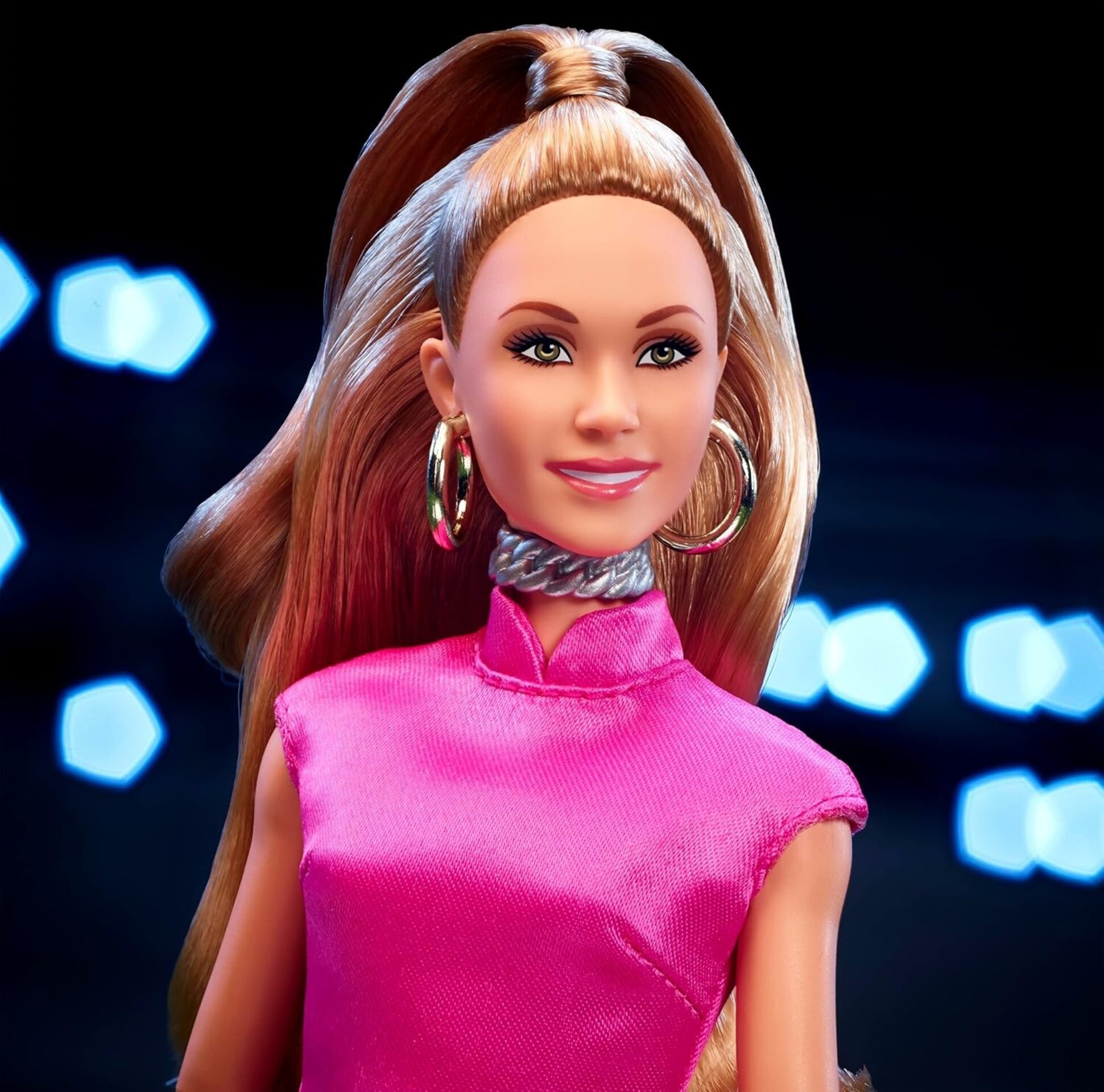 Barbie Signature Keeley Jones, muñeca Inspirada en la Serie Ted Lasso, - 2